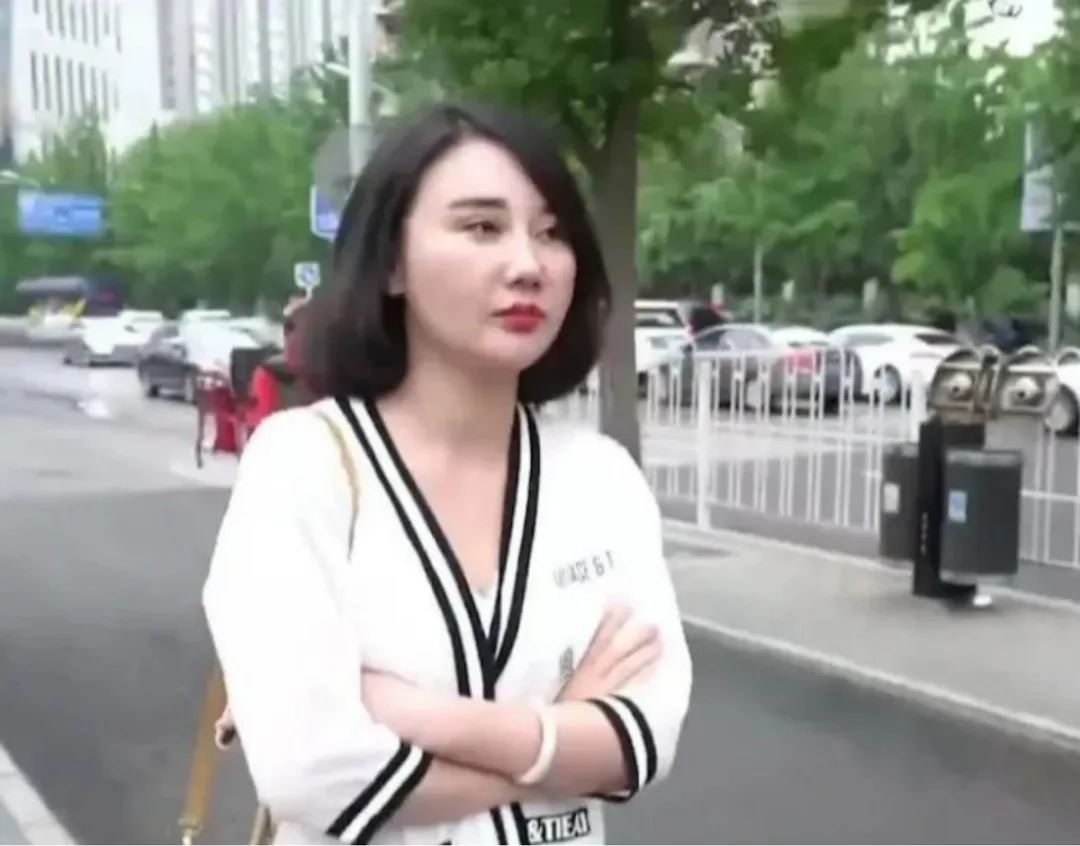 “你玩我，就要付出代价！”扬州女孩，被官二代男友玩弄后，举报其受贿，将父子俩送监狱